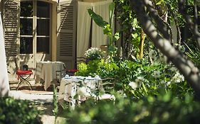Les Jardins De Baracane