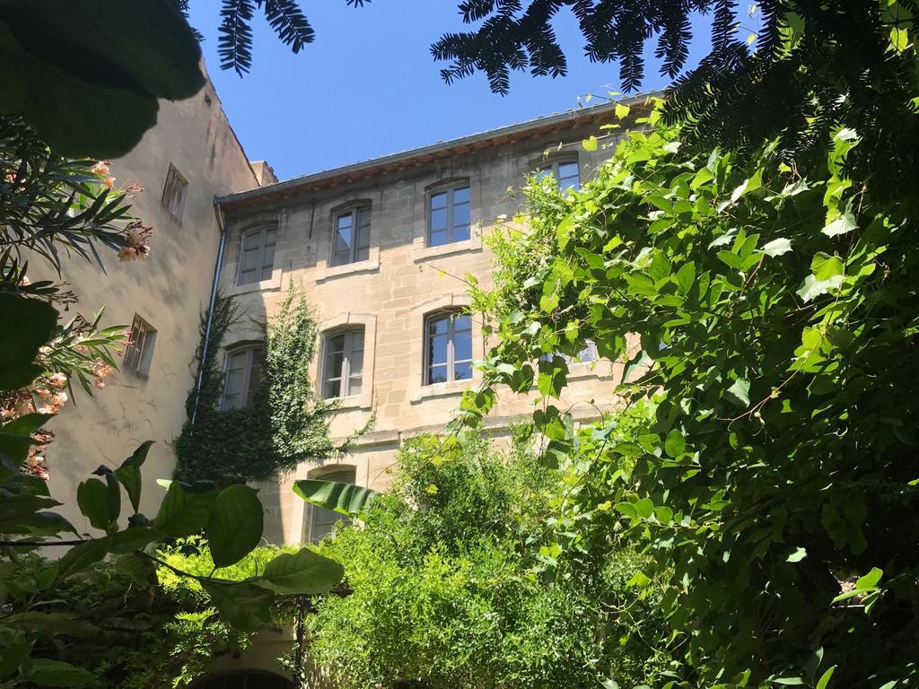Les Jardins De Baracane Avignon Exterior photo