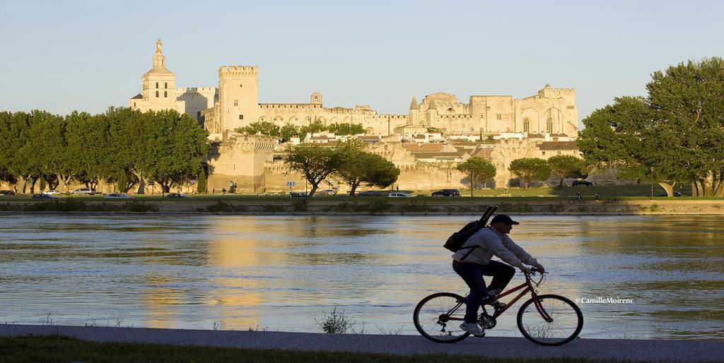 Les Jardins De Baracane Avignon Exterior photo